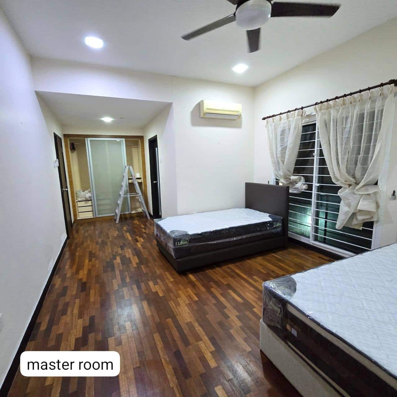 2-Storey Terrace House Pinggiran Bayou Leisure Farm 4