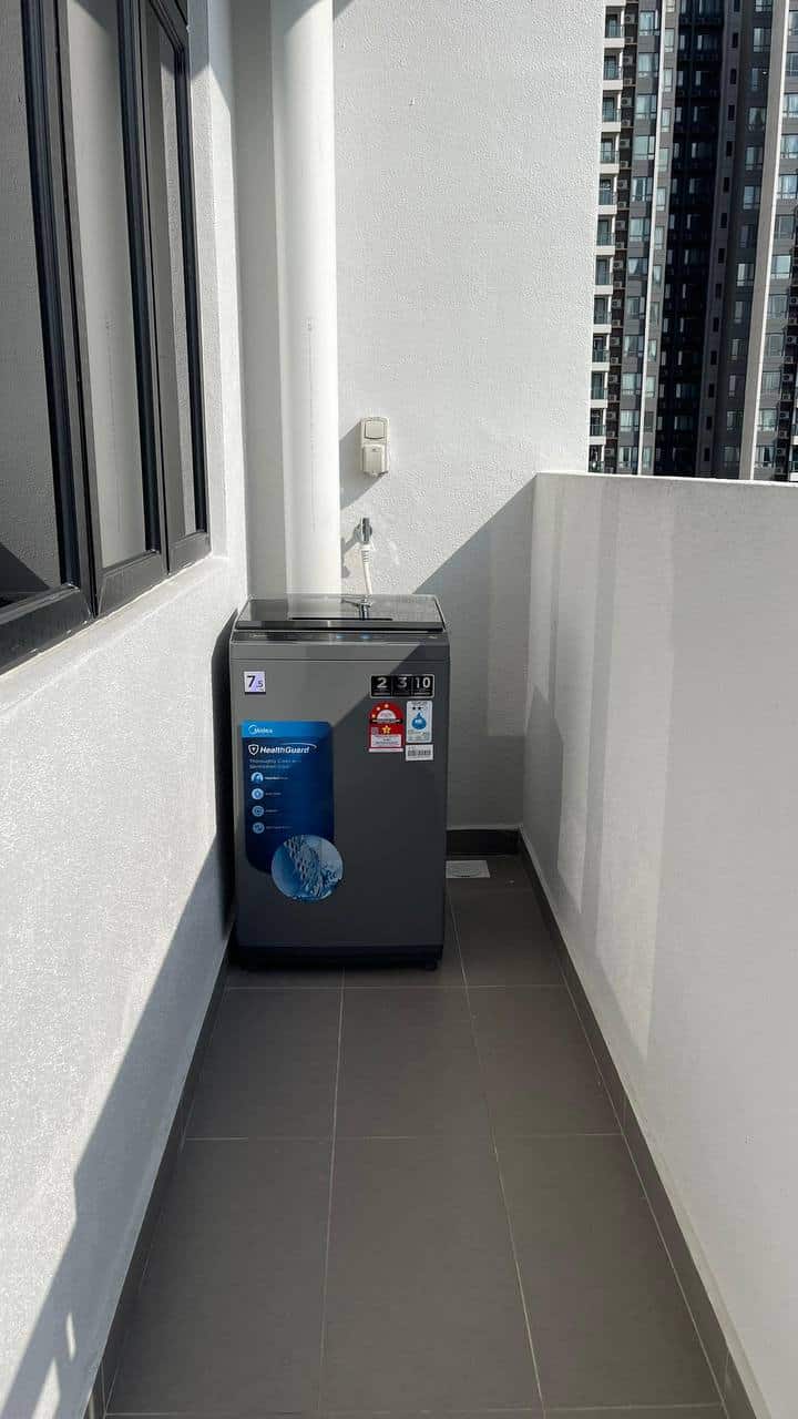 Condo Meldrum Height 10