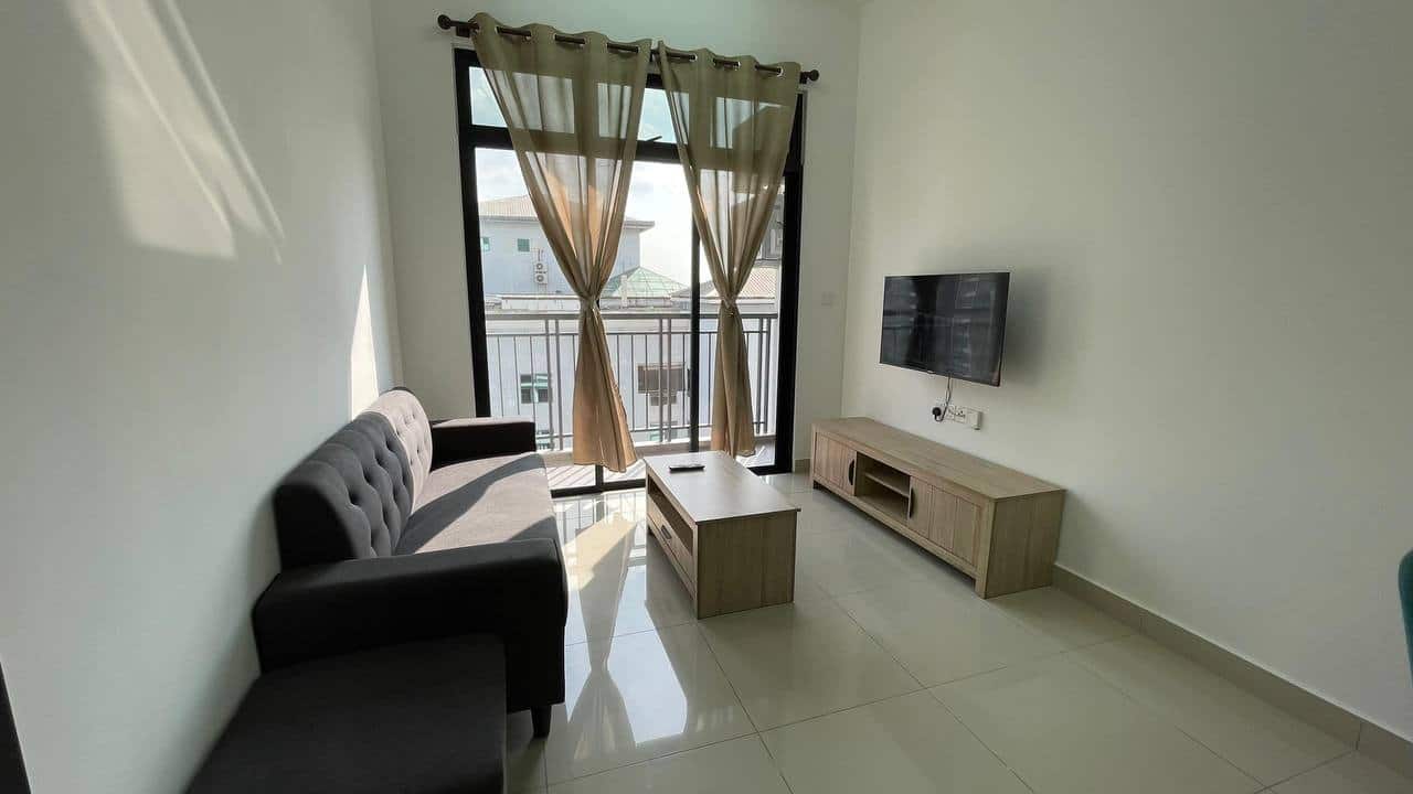 Condo Meldrum Height 4