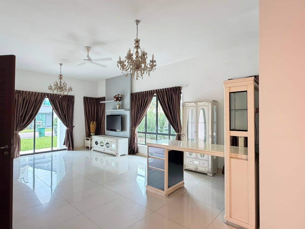 2-Storey Semi-D East Ledang 1