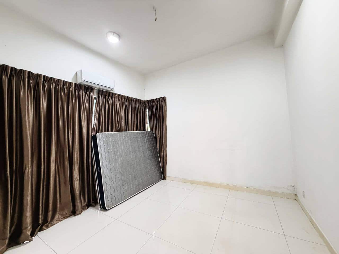 2-Storey Semi-D East Ledang 8