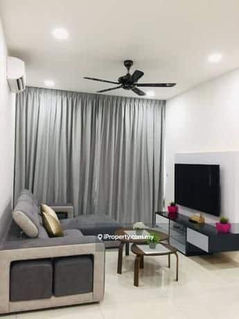 Condominium Havona @ Mount Austin 1
