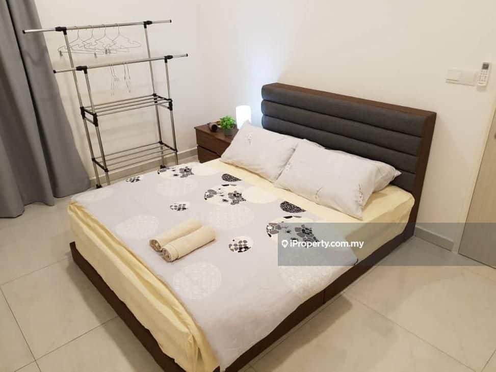 Condominium Havona @ Mount Austin 6