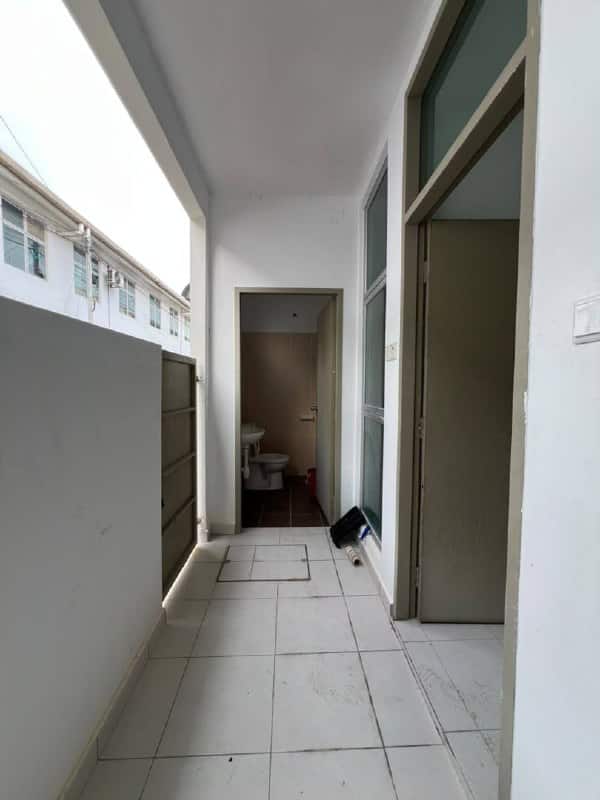 2-Storey Terrace Taman Pulai Mutiara 9