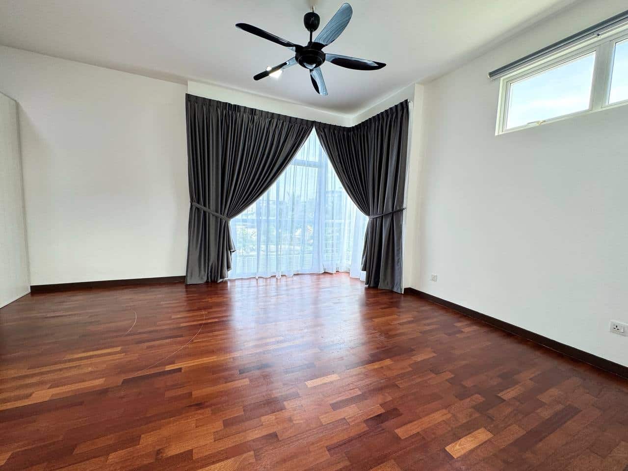 3-Storey Bungalow The Hills @ Horizon Hills 6