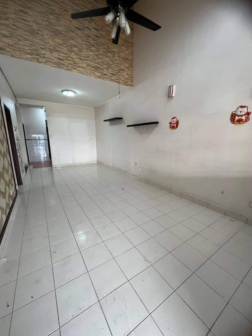 Single Storey Terrace House Bukit Indah, Jalan 22 1