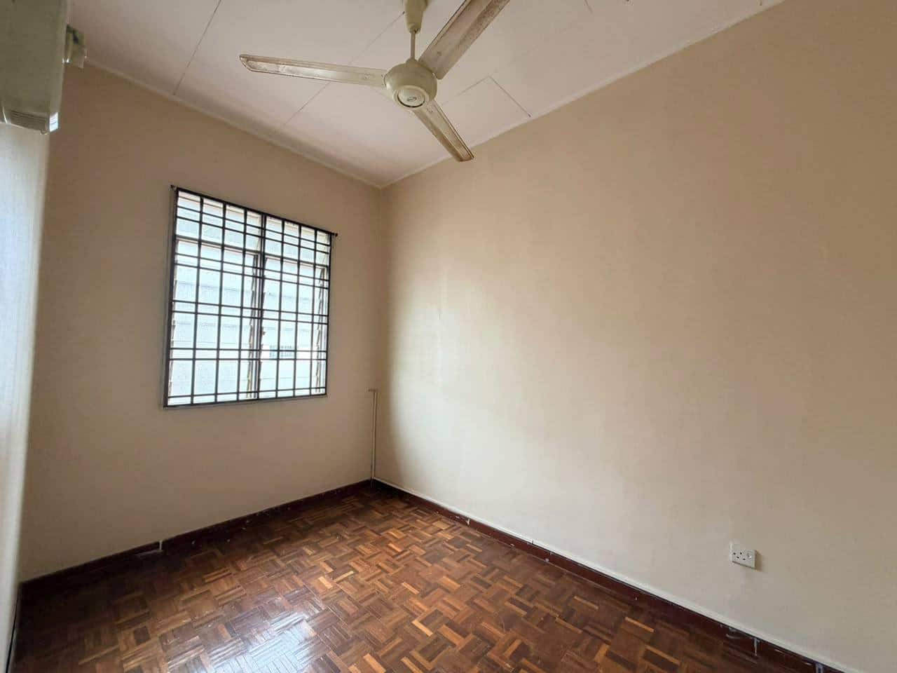 2-Storey Terrace Pulai Indah 4