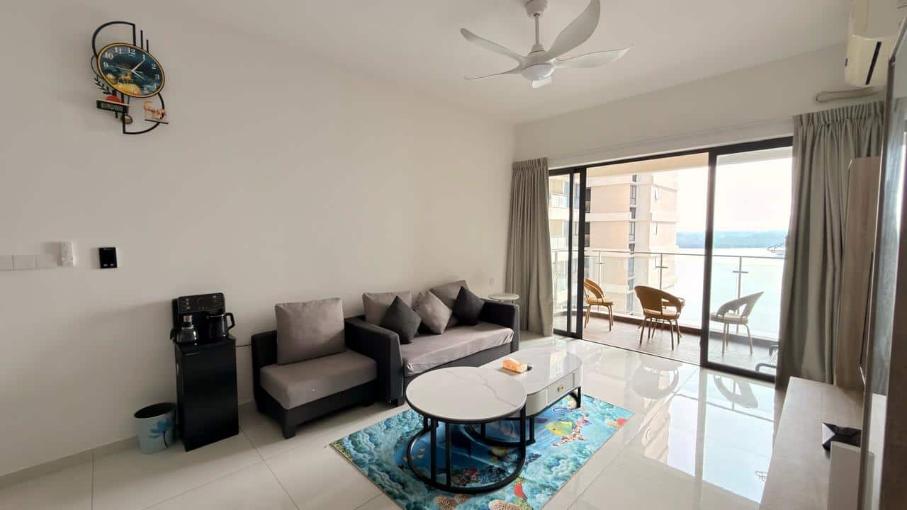 Condominium Country Garden Kingsbay 2