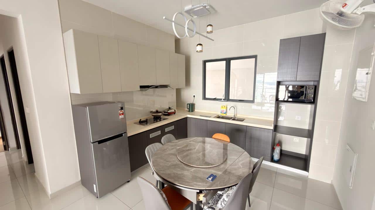 Condominium Country Garden Kingsbay 5