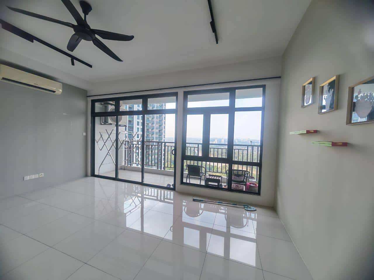 Apartment 8Scape Residence 1