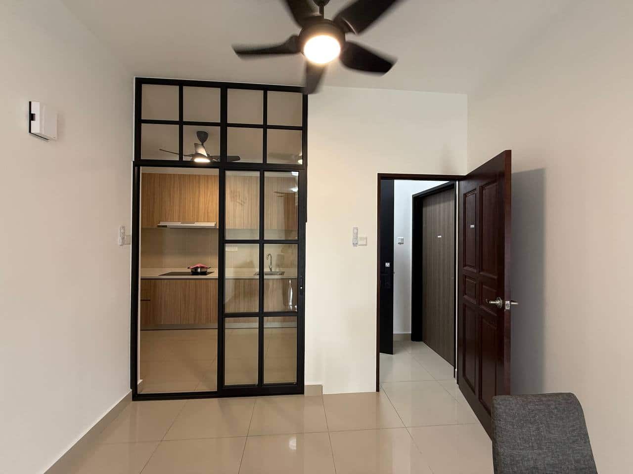 Condominium Trellis Residence 3