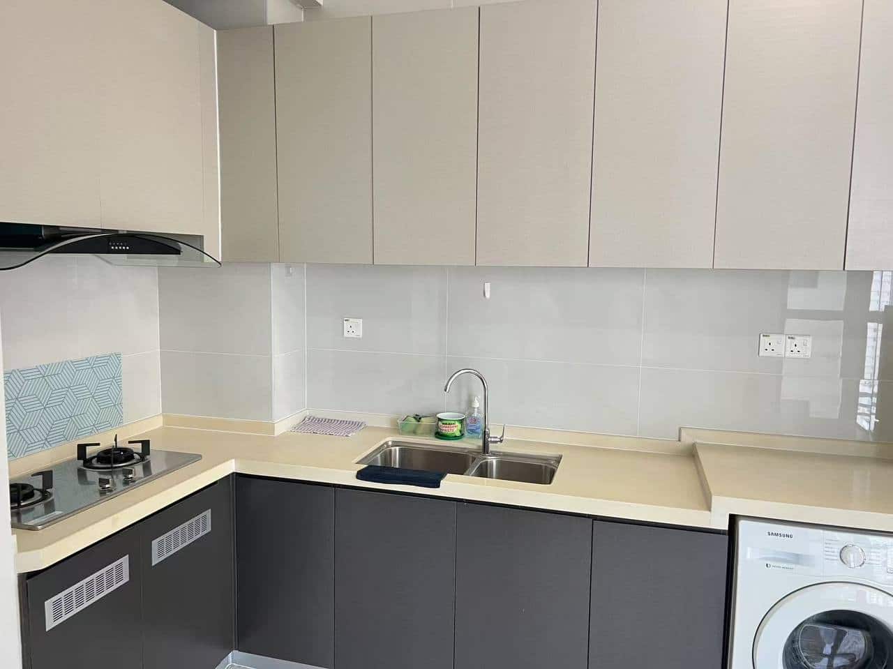 Condominium Country Garden Danga Bay 8