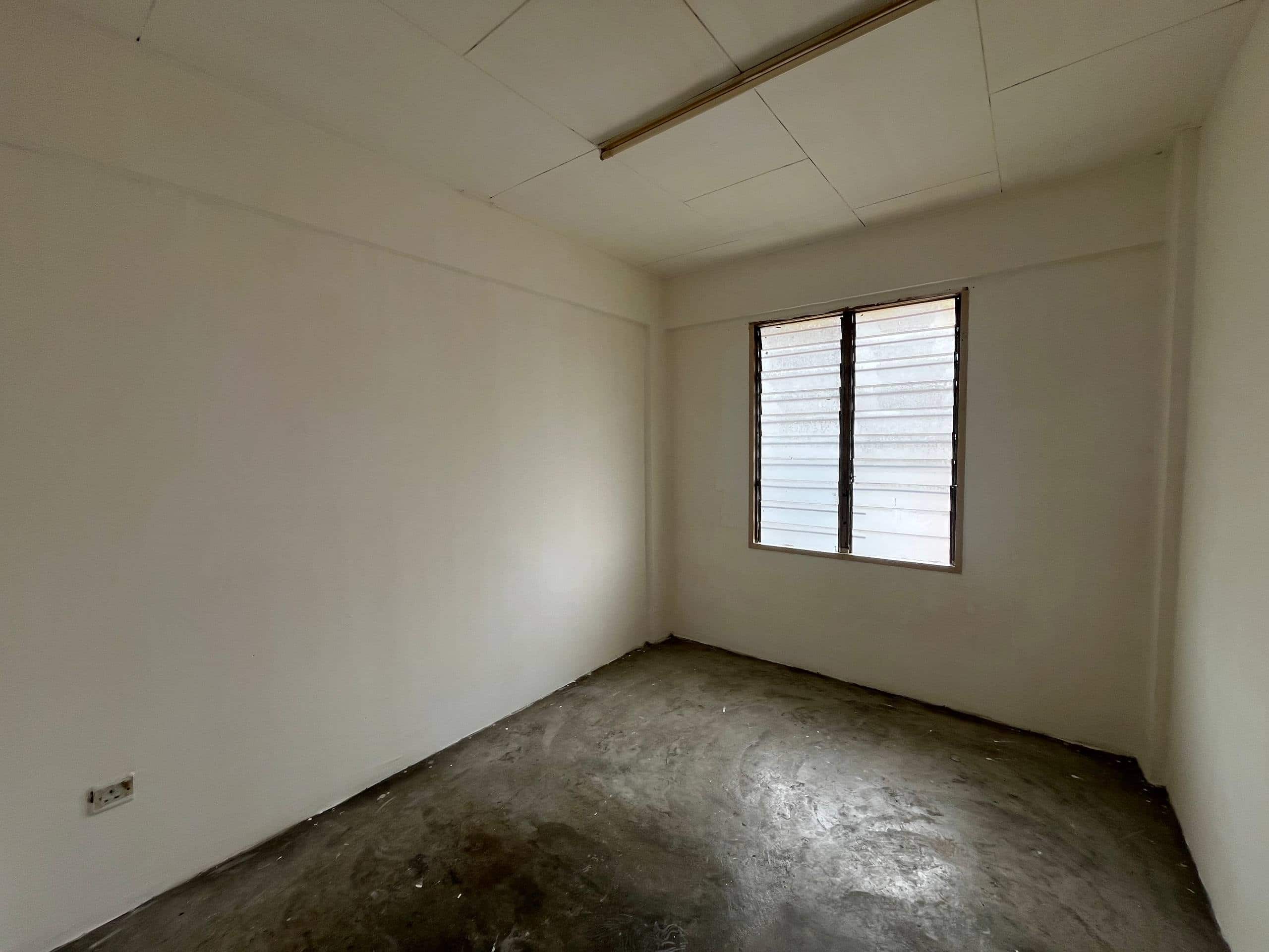 Flat Pangsa Sri Lanang 4