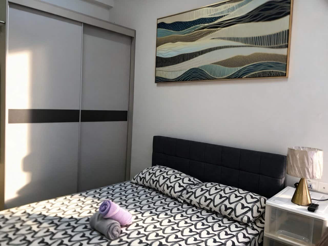 Condominium Country Garden Danga Bay 5