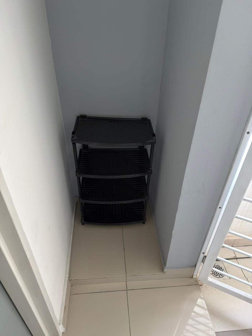Condo Danga Bay 9