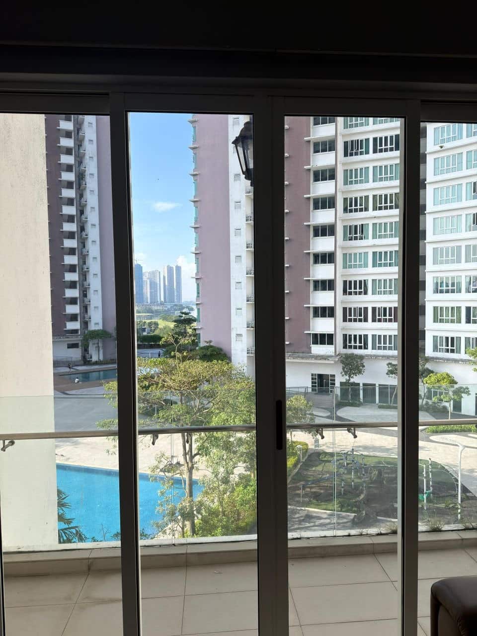 Condo Danga Bay 2