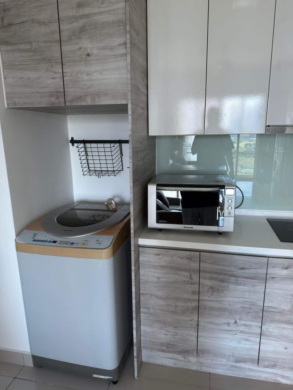 Condo Danga Bay 6