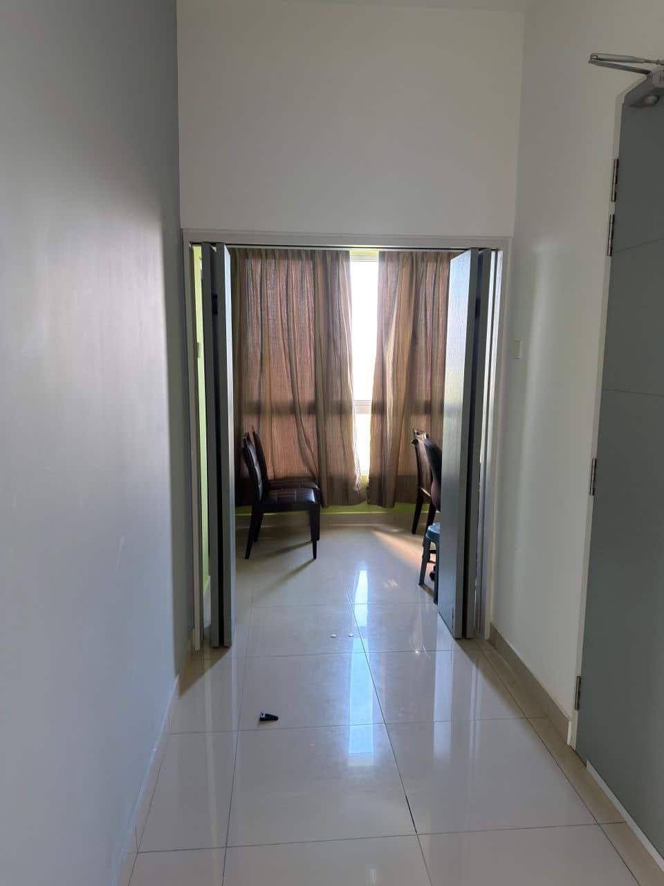 Condo Danga Bay 4