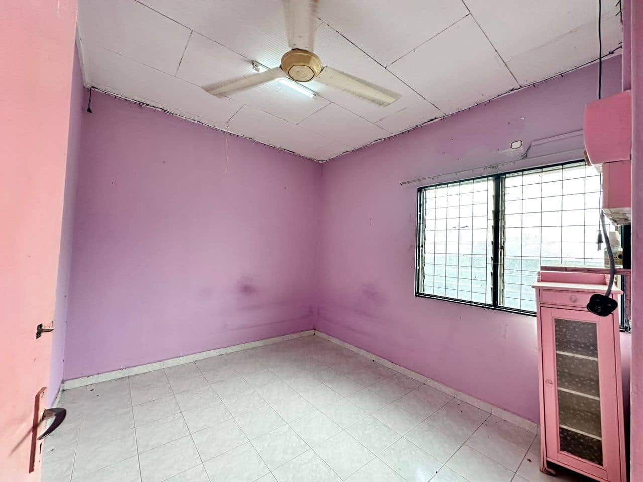 Flat Selesa Jaya 4
