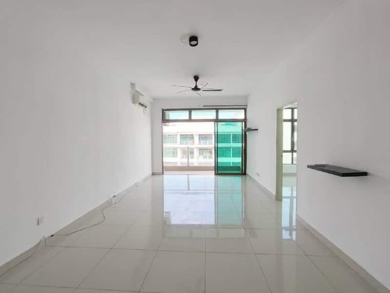 Condo Parc Regency Plentong 4