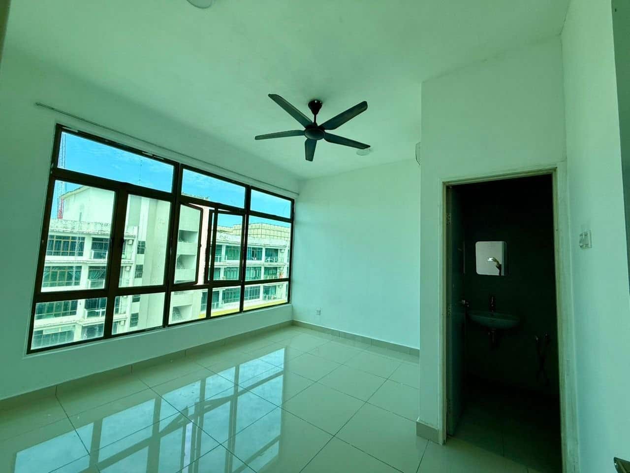 Condo Parc Regency Plentong 12