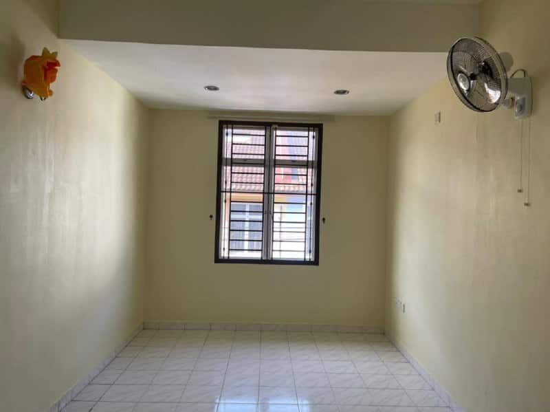 2-Storey Terrace Bukit Indah 4