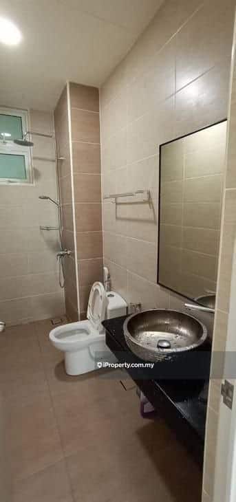 Condominium Havona @ Mount Austin 9