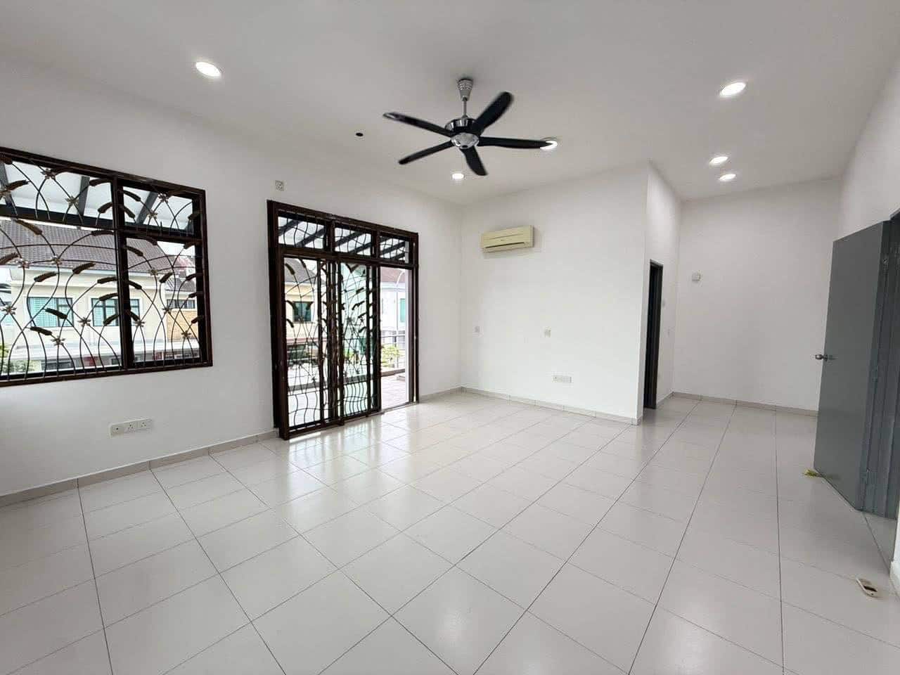 2-Storey Cluster House Mutiara Mas 3