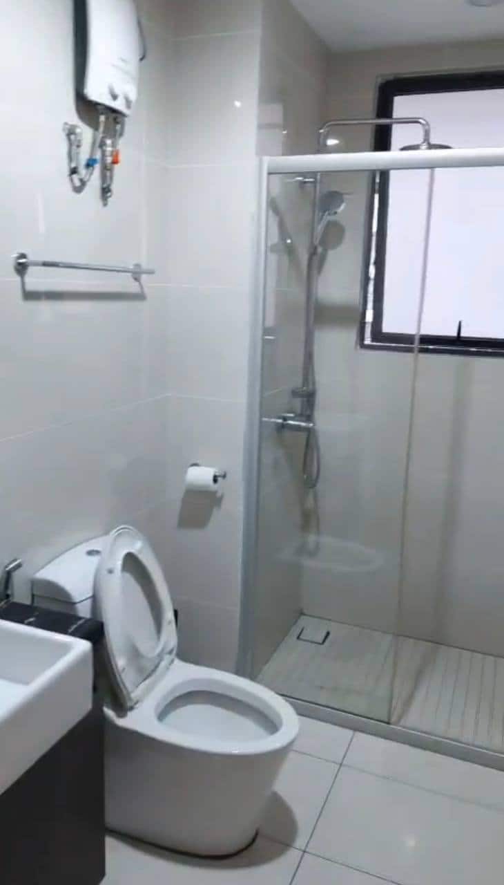 Condo Danga Bay 10