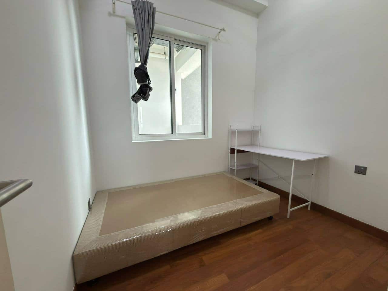 Condominium TriTower Residence 6