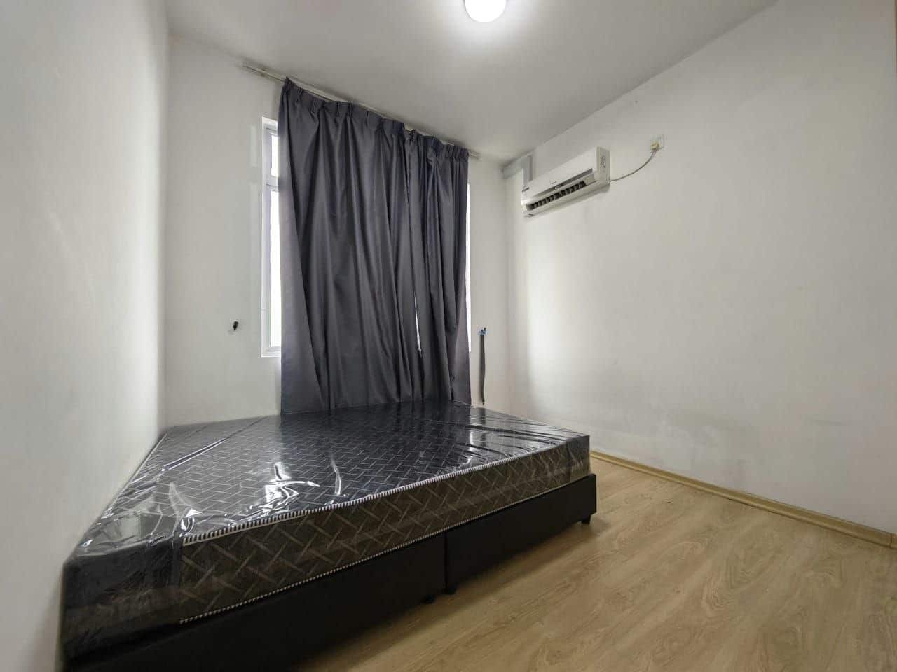 Apartment Larkin 5