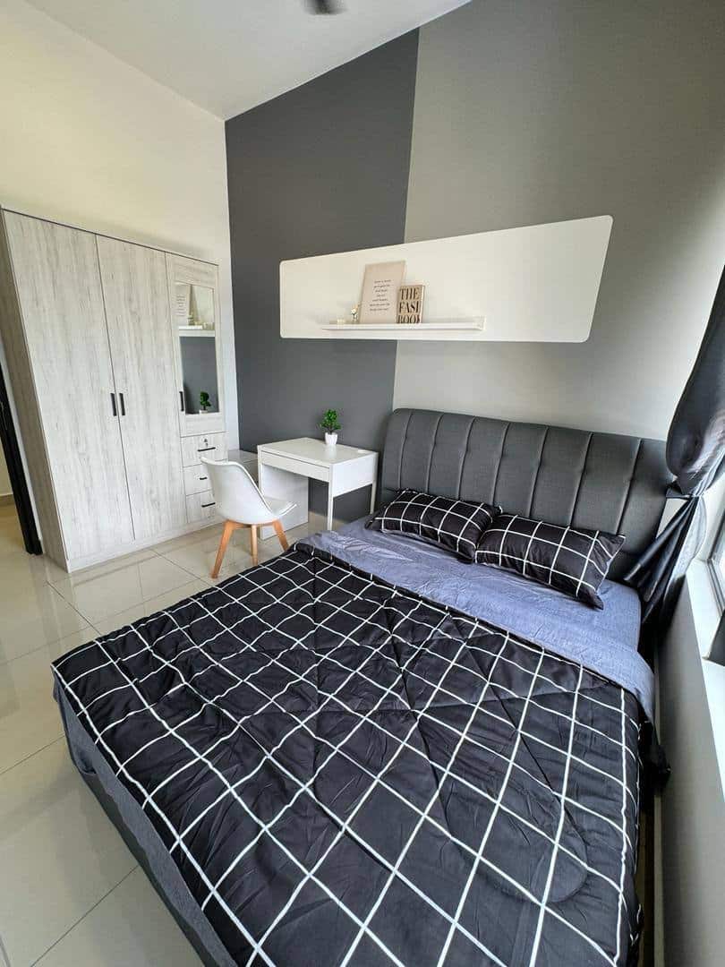 For rent ( LL8062 )
Twin Tower 
Common room 
Askin… 2