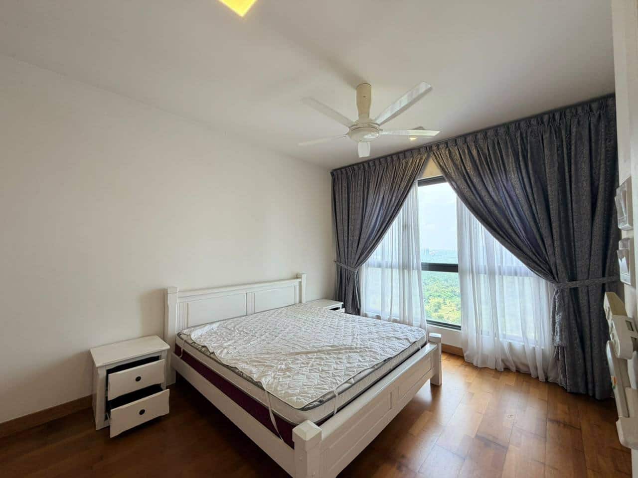 Condo Puteri Harbour 5
