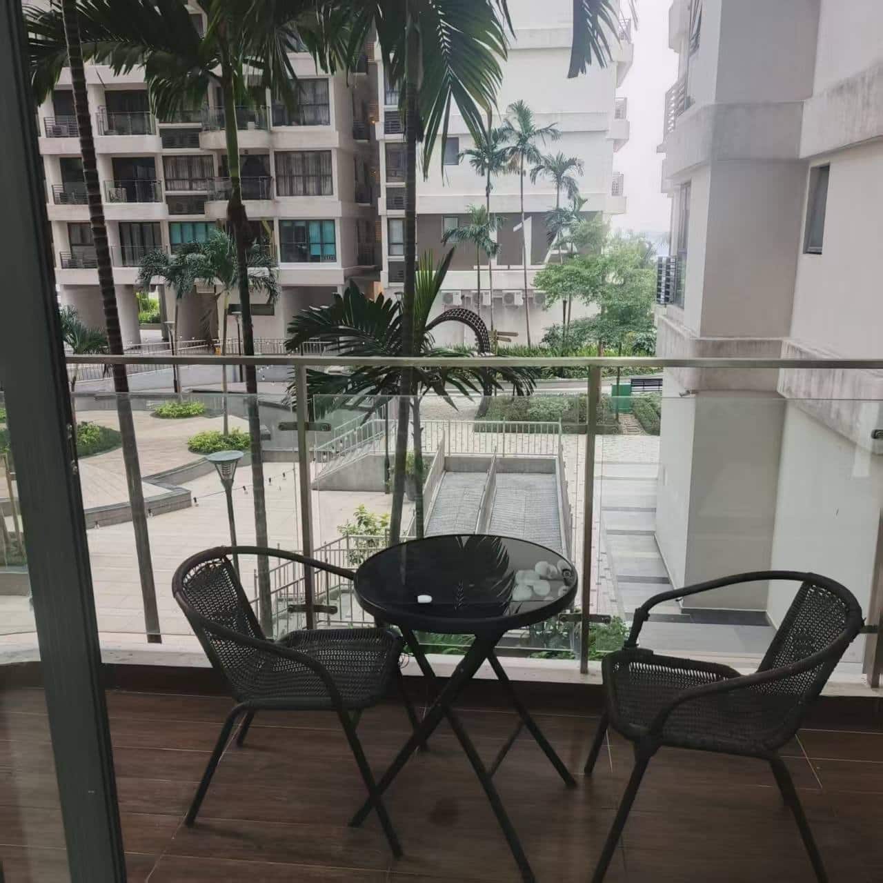 Condo Country Garden Danga Bay 4