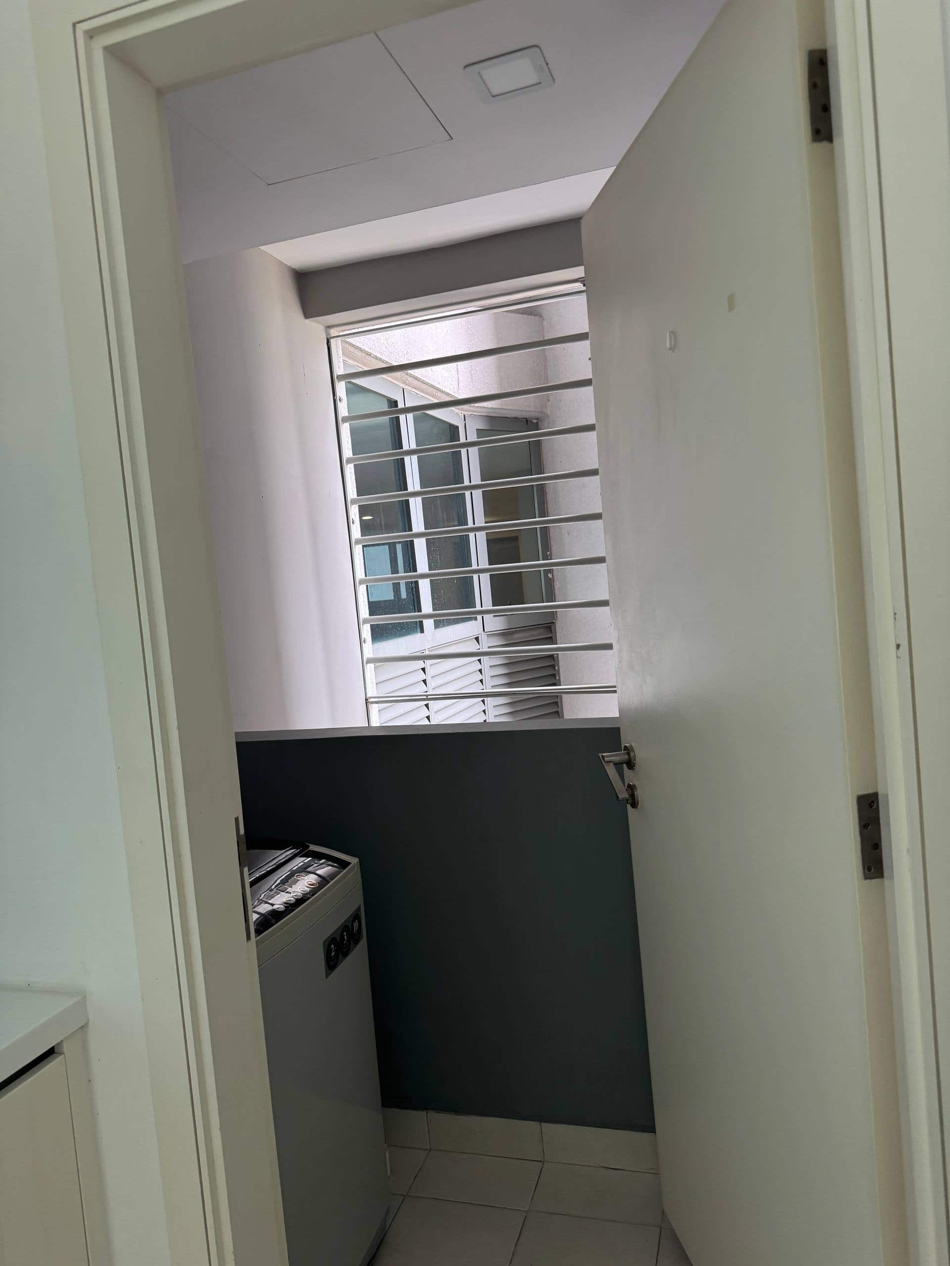 Condominium Puteri Habour 6