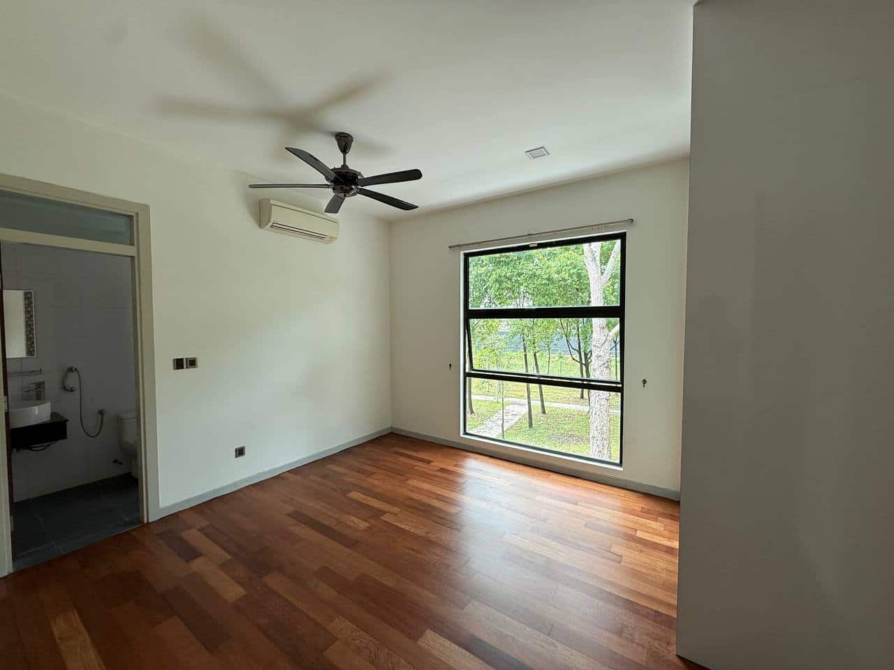 2-Storey Superlink House Harmony Park @ East Ledang 6
