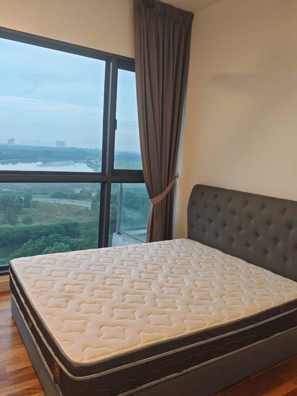 Condo Danga Bay 3