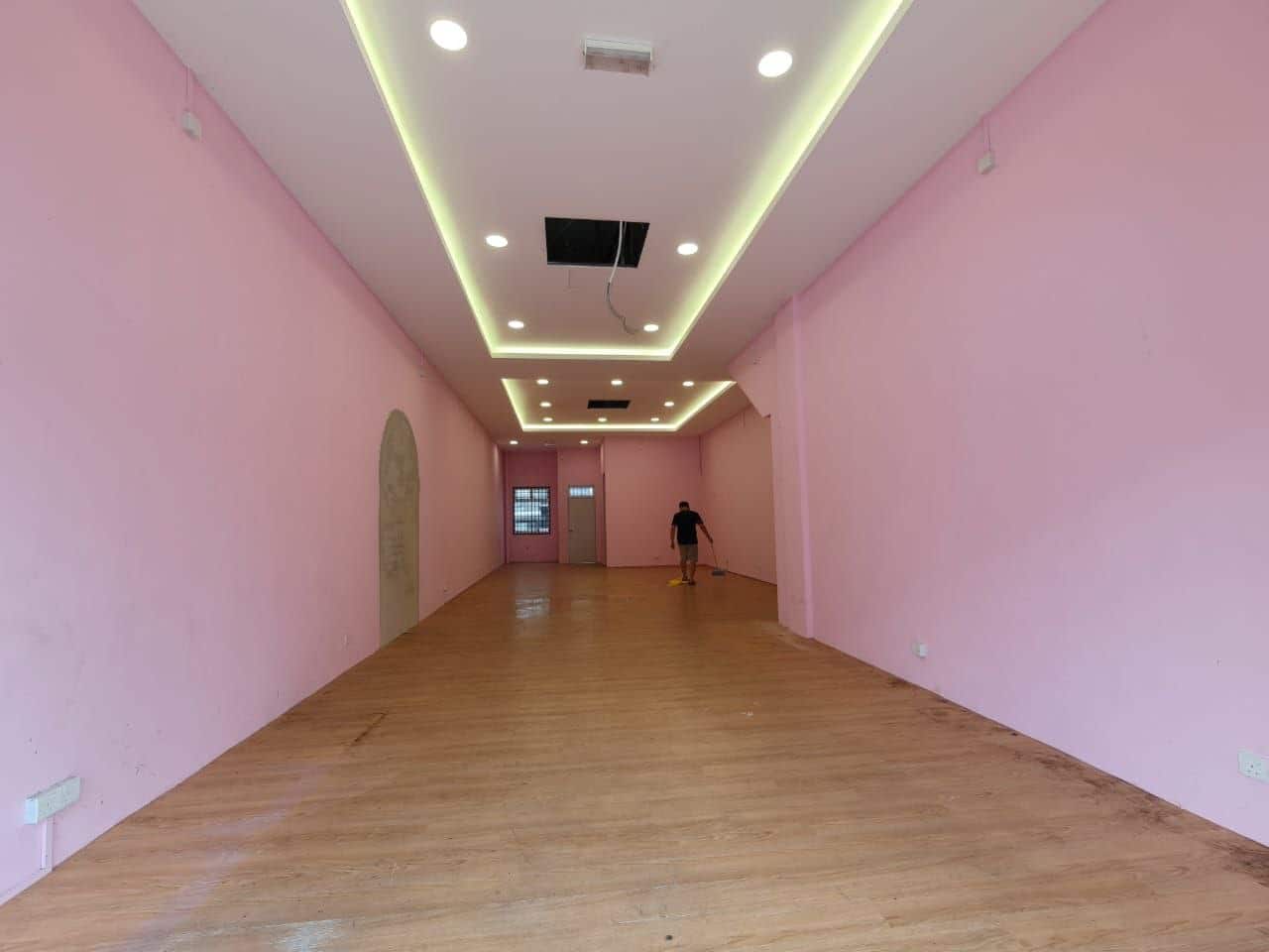 Intermediate Ground floor Mount Austin 4