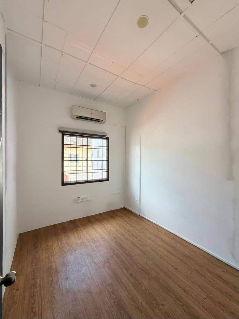 2 Storey Terrace house Taman Setia Indah 5