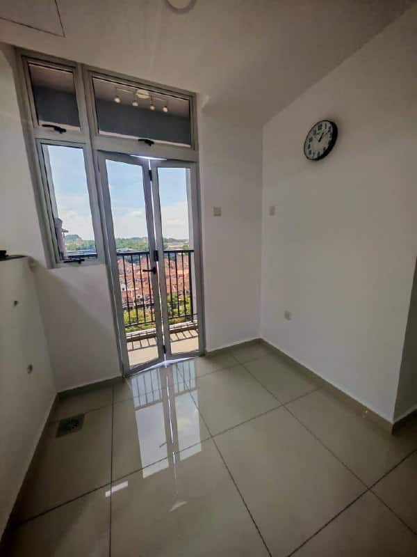 Service Apartment Seri Alam 6