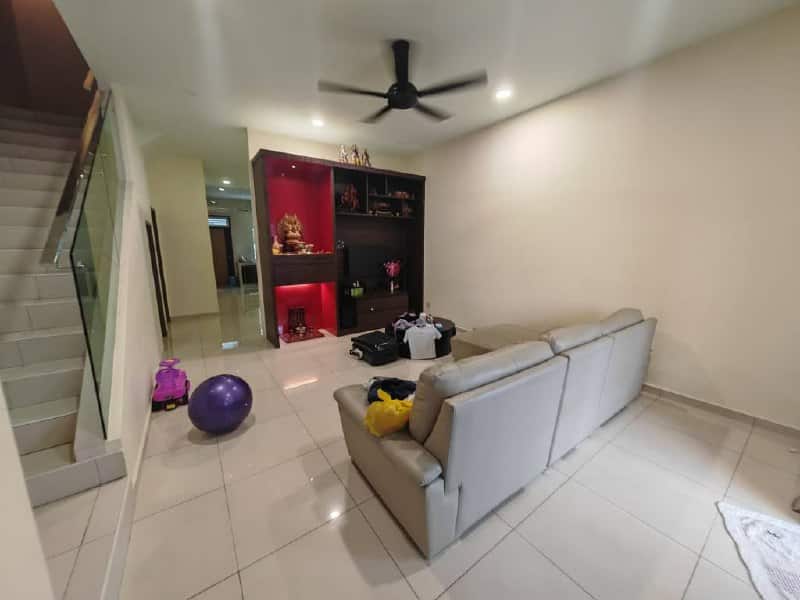 2-Storey Terraced House LA Garden Taman JP Perdana 6