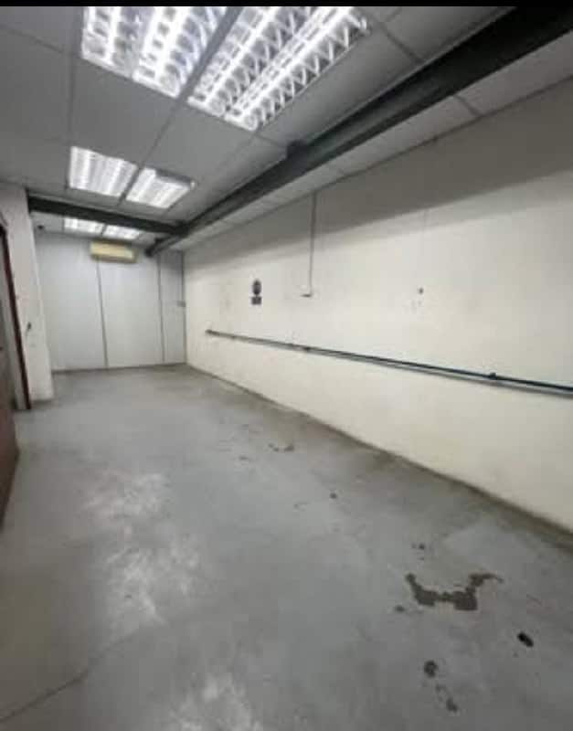 Semi Detached Corner Factory Jalan Chenderai 8