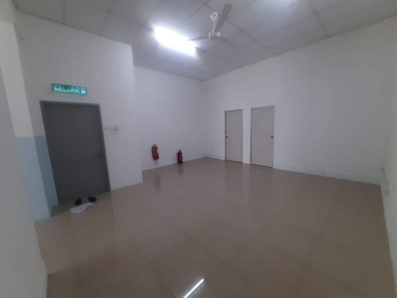 3 Storey Shoplot Danga Walk Street Mall Block B 5