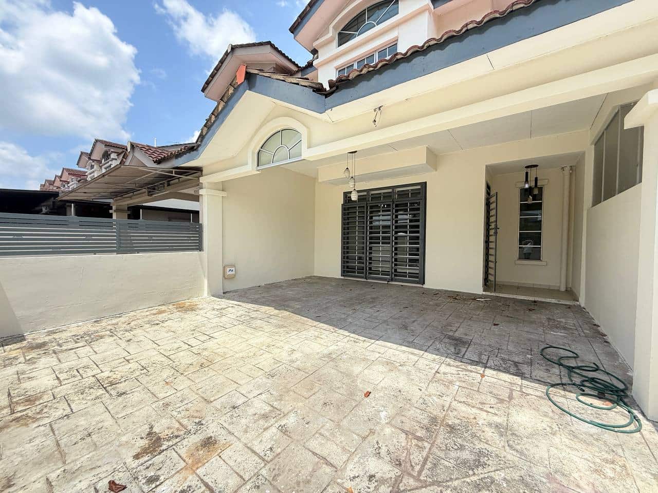 Double Storey Terrace Taman Desa Tebrau 4