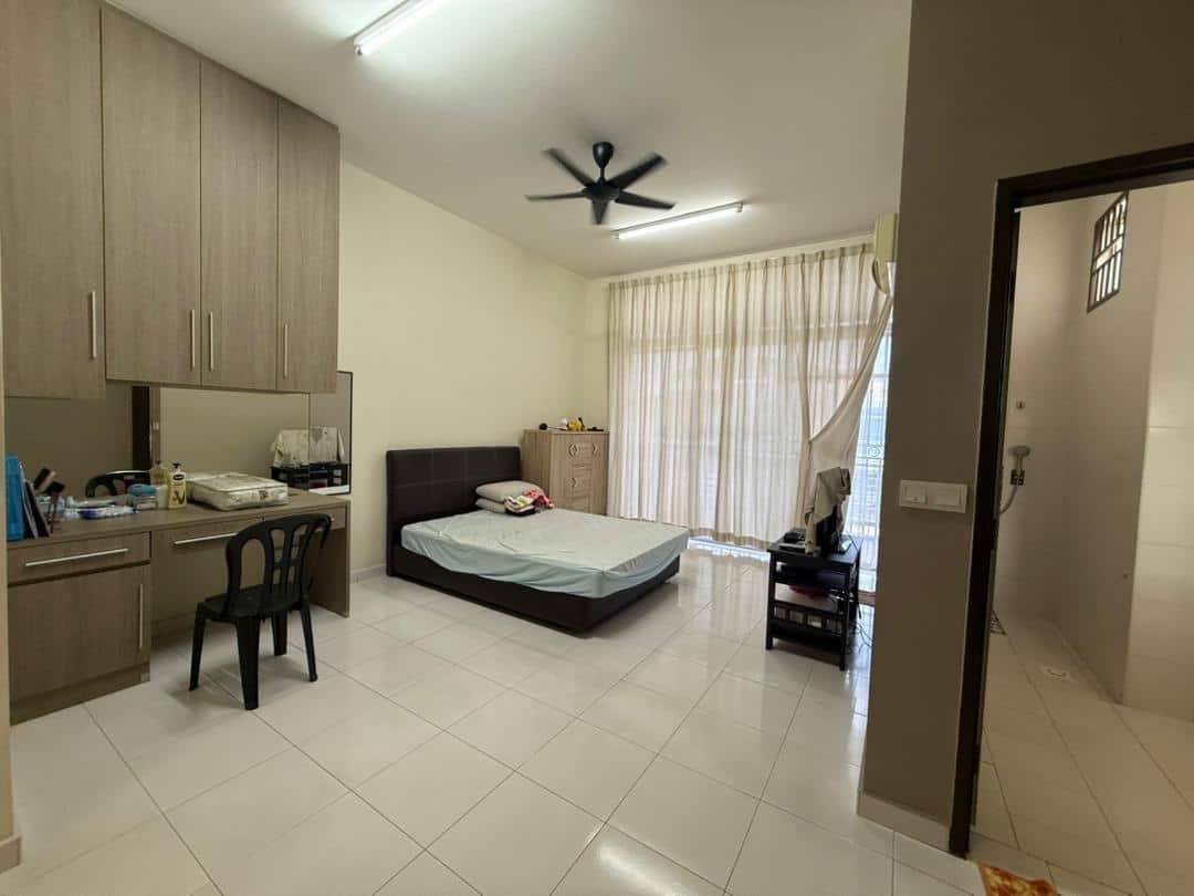 Double Storey Intermediate Taman Setia Indah 10 3