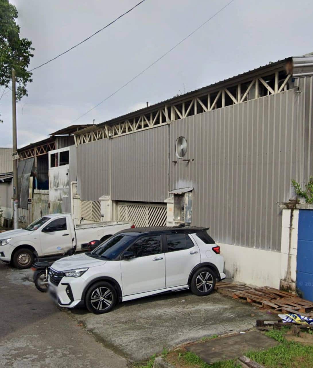 1.5 Storey Semi-D Taman Daya