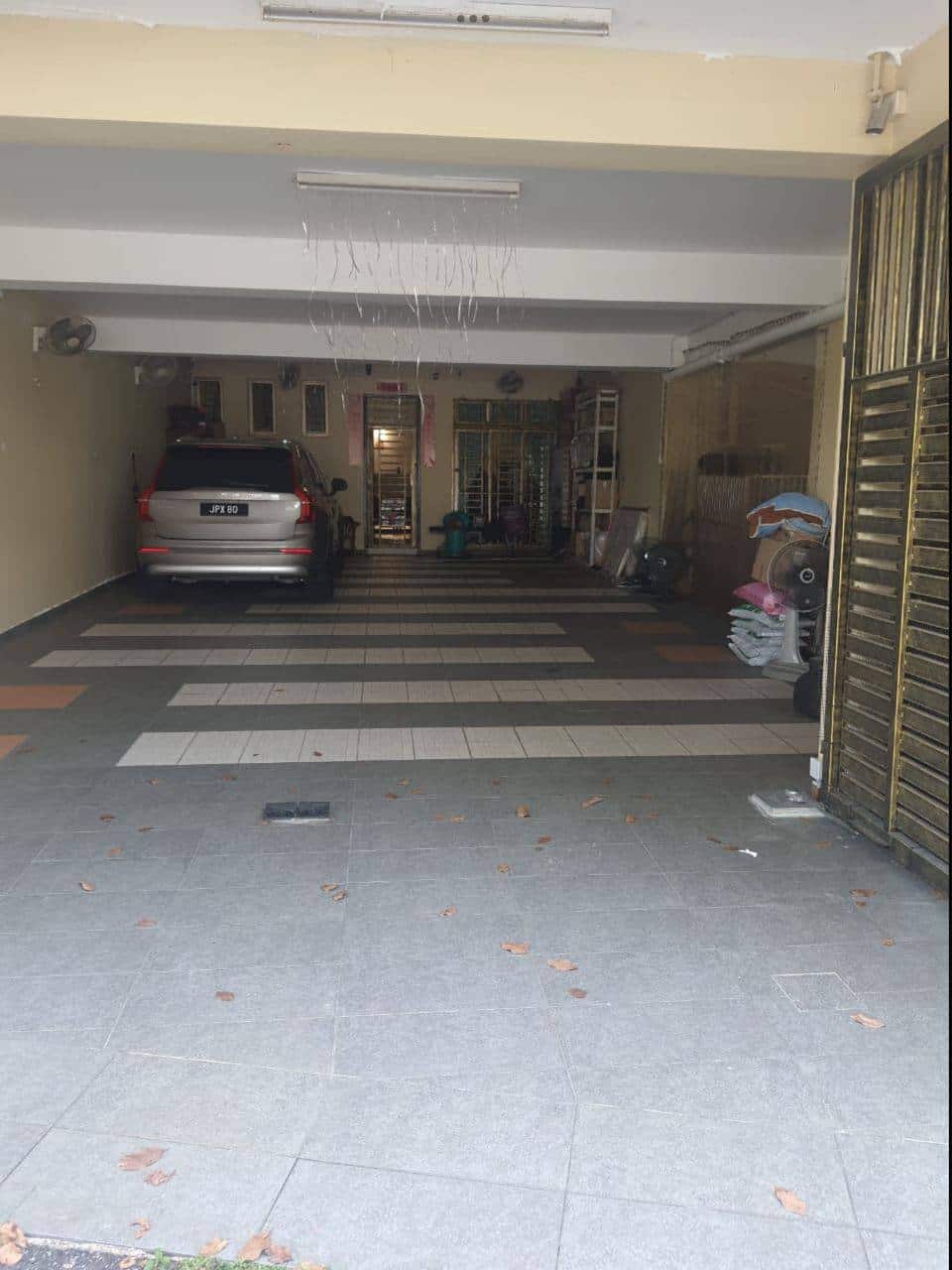 3storey Cluster house Jln Abdul Samad 4