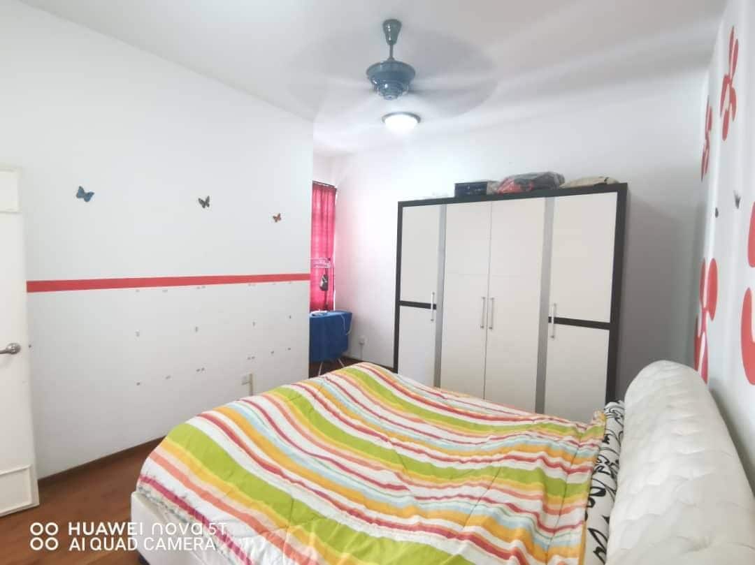 House Taman Bukit Indah 6