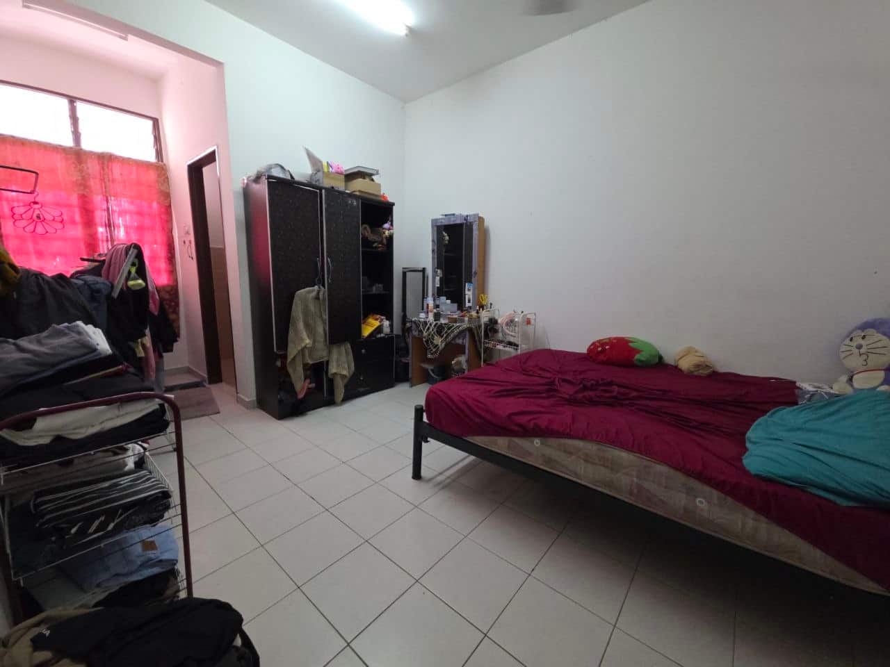 Town House (Upper Floor) Senai Scientax Jaya 6