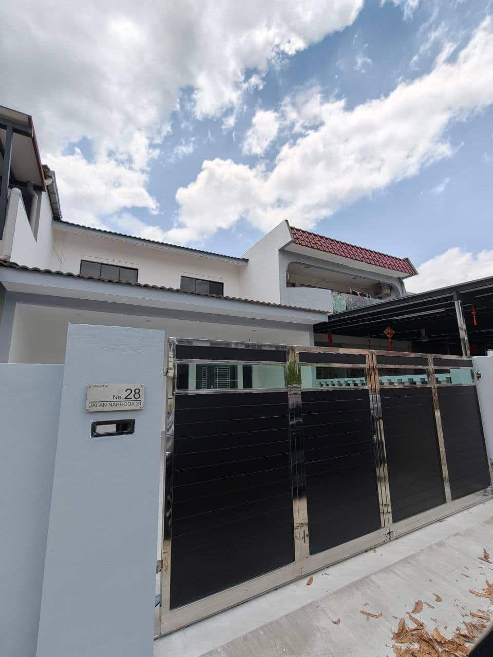 Double Storey Taman Ungku Tun Aminah 3